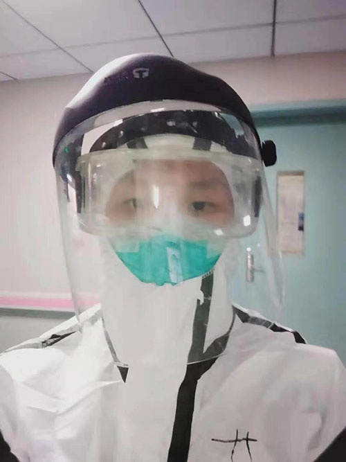 ������ÿ�촩������6Сʱ���ϣ�����ҽѧԺ����ҽԺ�˹�ͼ��