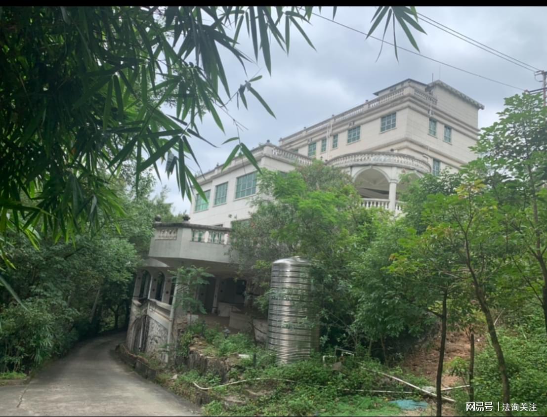 ����ȫ����ί��Ҫ�����˱���ְ����ݸ2000Ķԭʼ��ɭ�ֱ���˭֮����